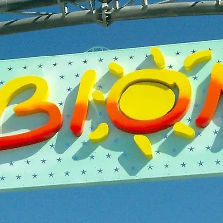 Bright House With Garden Near To The - Beahost Bibione