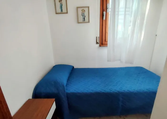 Bright House With Garden Near To The - Beahost Апартаменты *